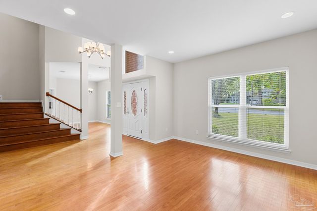 3341 Berkshire Ct, Pensacola, FL 32504