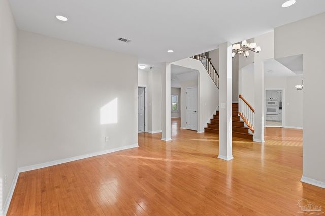 3341 Berkshire Ct, Pensacola, FL 32504