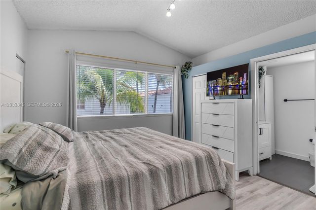 979 NW 126th Path, Miami, FL 33182