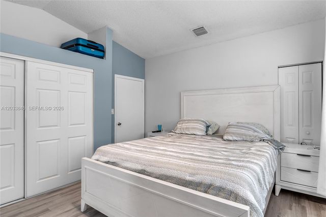 979 NW 126th Path, Miami, FL 33182