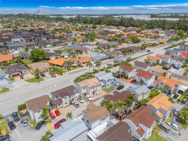 979 NW 126th Path, Miami, FL 33182