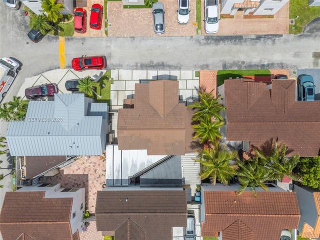 979 NW 126th Path, Miami, FL 33182