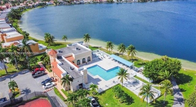 979 NW 126th Path, Miami, FL 33182