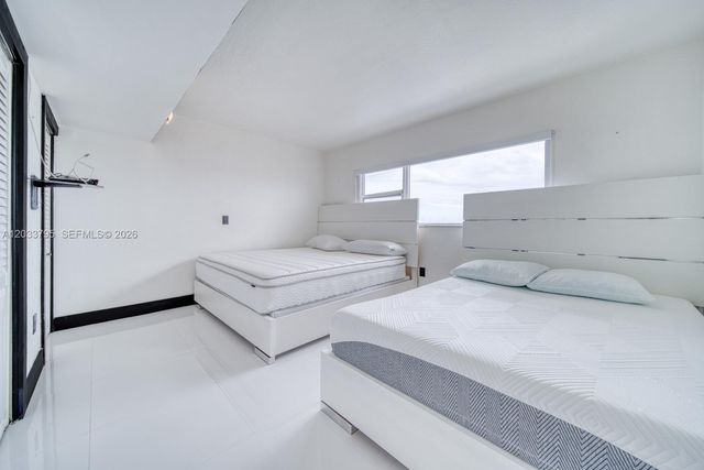 300 Oregon St 507, Hollywood, FL 33019