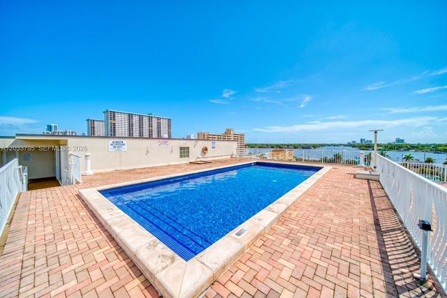 300 Oregon St 507, Hollywood, FL 33019