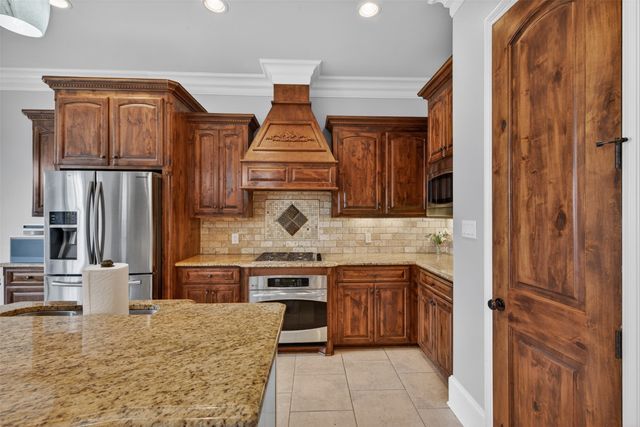9573 Rochel Drive, Shreveport, LA 71115