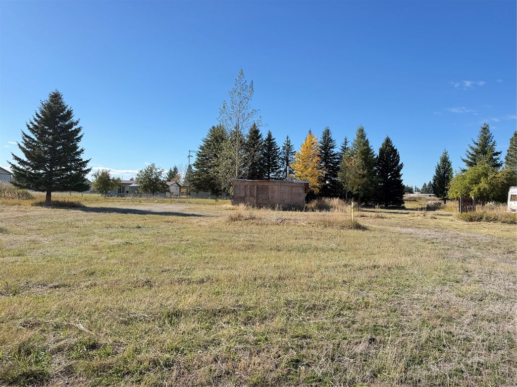 900 Berne Road, Columbia Falls, MT 59912 photo 4