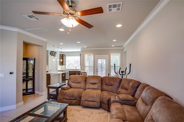 9707 McKnight LOOP, Austin, TX 78717