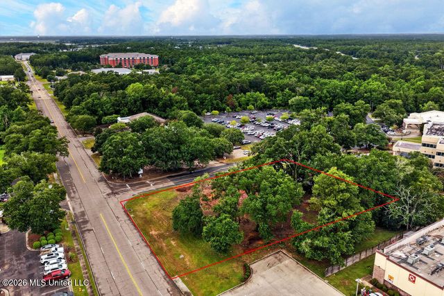 Medical Park Drive, Biloxi, MS 39532