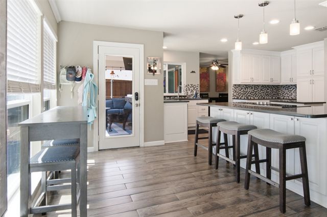 4151 Woodside Knoll, Grapevine, TX 76051