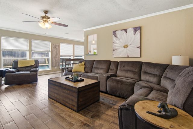 4151 Woodside Knoll, Grapevine, TX 76051