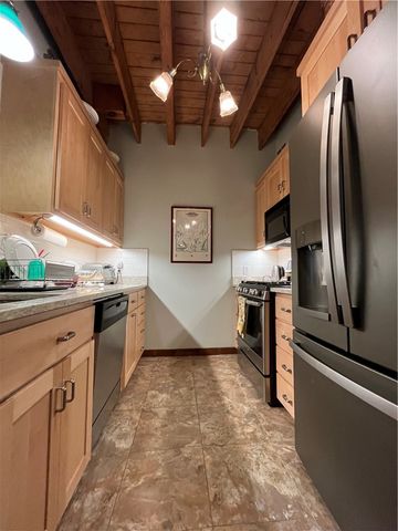 45 Ayrault Street C3, Newport, RI 02840