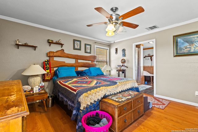 425 OLD PLEASANTON RD, San Antonio, TX 78264