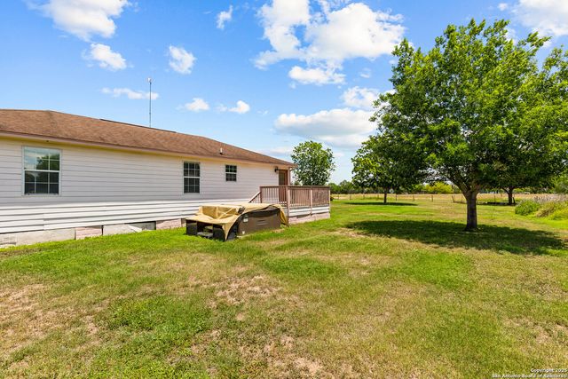 425 OLD PLEASANTON RD, San Antonio, TX 78264