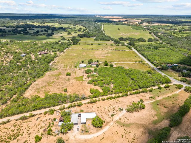 425 OLD PLEASANTON RD, San Antonio, TX 78264