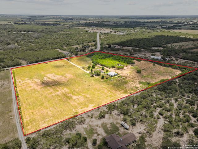 425 OLD PLEASANTON RD, San Antonio, TX 78264