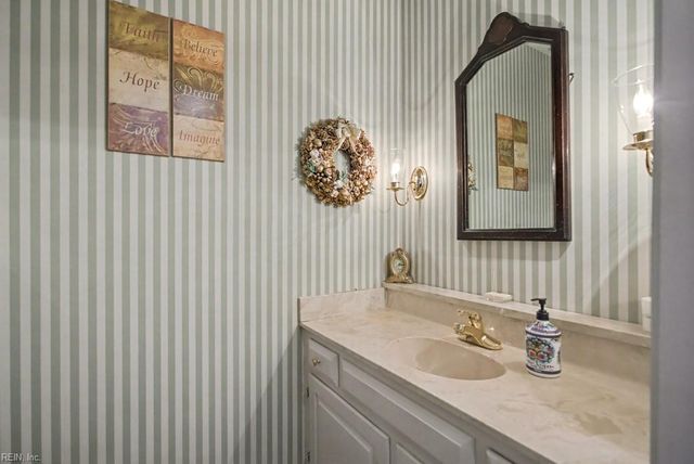 6525 Wyncote AVE, Gloucester, VA 23061