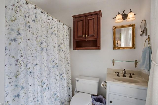 6525 Wyncote AVE, Gloucester, VA 23061