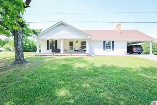 1763 Dogtown Rd, Benton, KY 42025