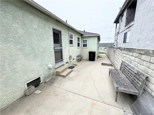 1042 W 7th, San Pedro, CA 90731
