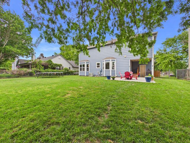 1309 N Manchester St, Wichita, KS 67212