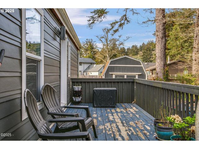 1346 Sw 63RD St, Lincoln City, OR 97367