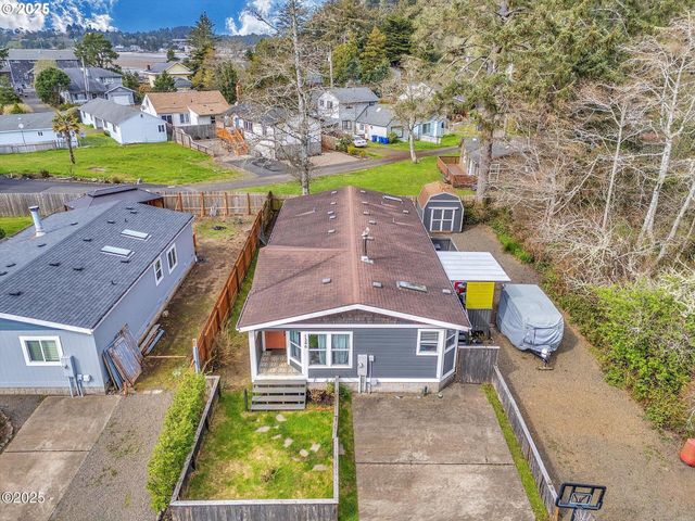 1346 Sw 63RD St, Lincoln City, OR 97367