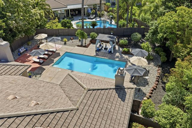 1570 Danbrook Dr, Sacramento, CA 95835