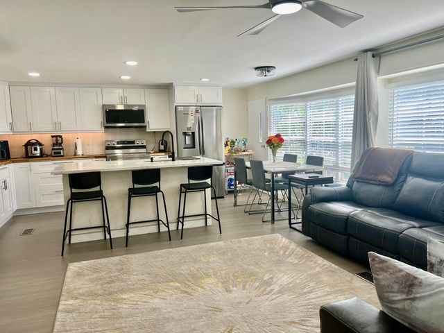 3319 NW 64th Court, Coconut Creek, FL 33073