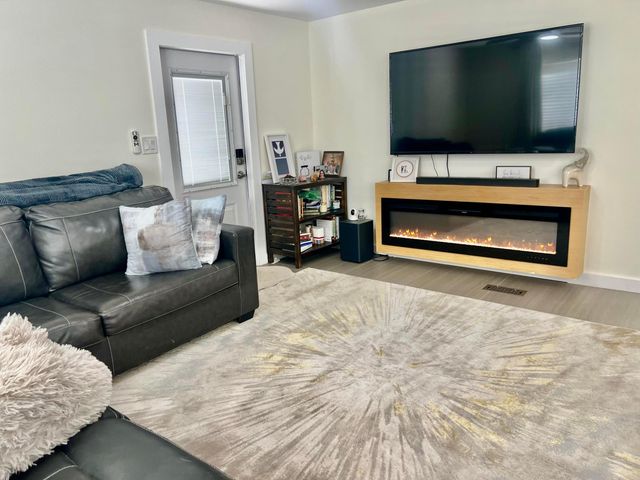 3319 NW 64th Court, Coconut Creek, FL 33073