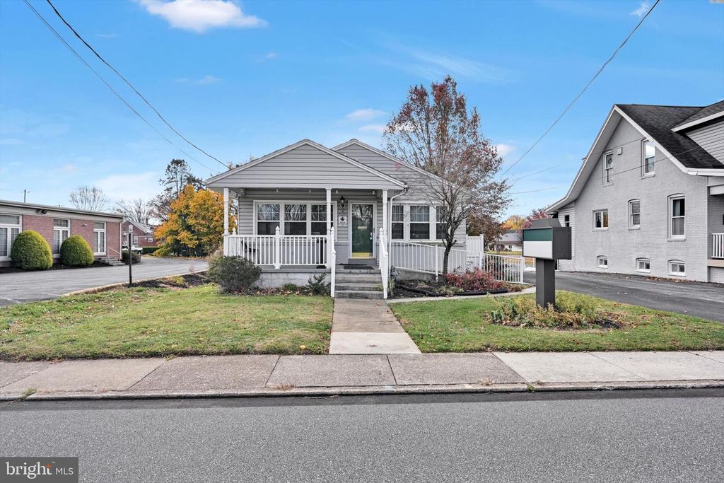 3419 MARKET ST, Camp Hill, PA 17011