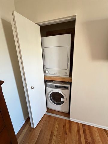80 Brush Hill Avenue 40, West Springfield, MA 01089