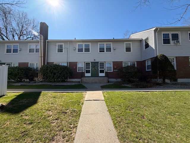 80 Brush Hill Avenue 40, West Springfield, MA 01089