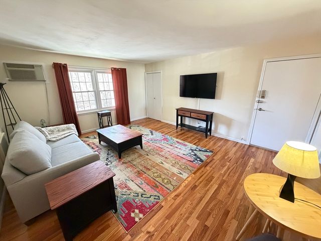 80 Brush Hill Avenue 40, West Springfield, MA 01089