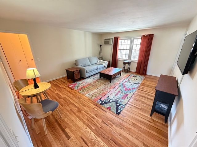 80 Brush Hill Avenue 40, West Springfield, MA 01089