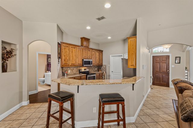 8552 Lake Springs Trail, Fort Worth, TX 76053