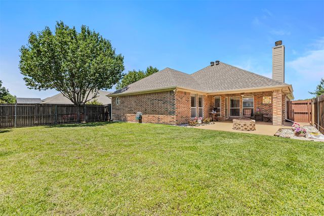 8552 Lake Springs Trail, Fort Worth, TX 76053