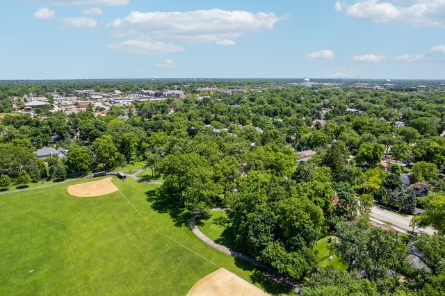 1060 Deerfield Road, Deerfield, IL 60015