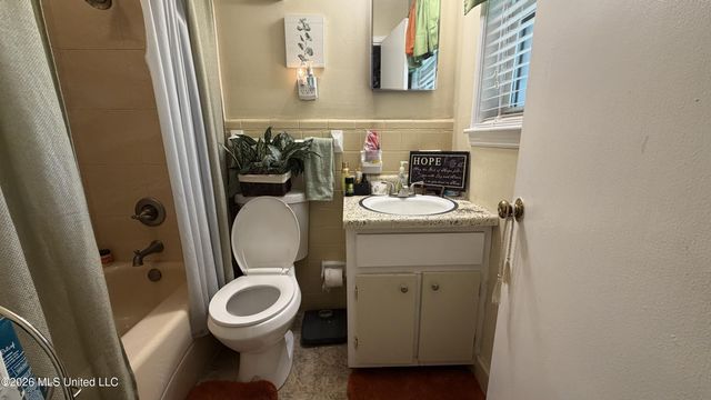 8576 W Cedar Circle, Southaven, MS 38671
