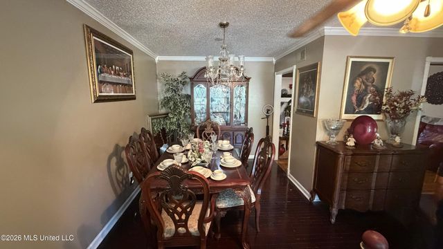8576 W Cedar Circle, Southaven, MS 38671