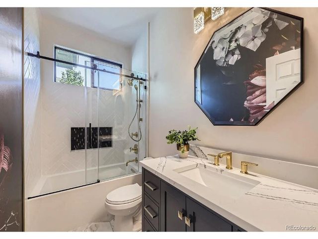 1020 S Ammons Cir, Lakewood, CO 80226