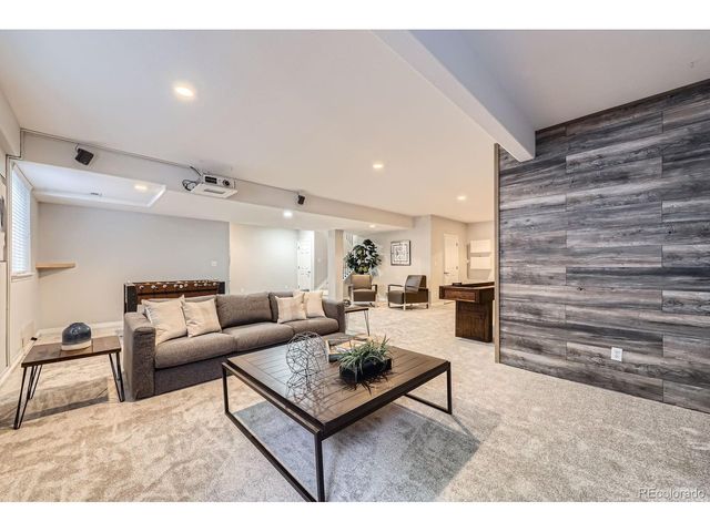 1020 S Ammons Cir, Lakewood, CO 80226