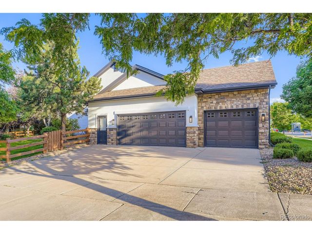 1020 S Ammons Cir, Lakewood, CO 80226