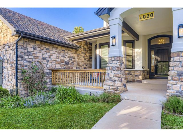 1020 S Ammons Cir, Lakewood, CO 80226