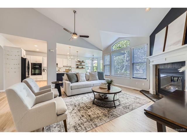 1020 S Ammons Cir, Lakewood, CO 80226