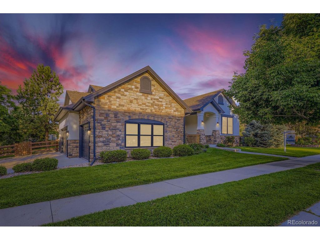 1020 S Ammons Cir, Lakewood, CO 80226