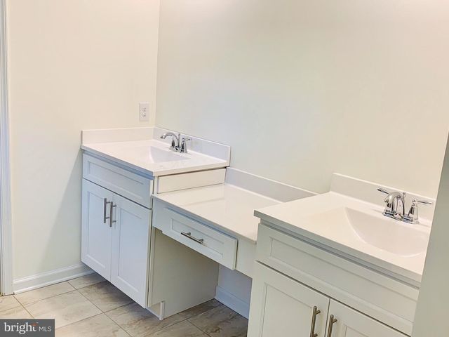 34039 HENRY'S WAY S, Georgetown, DE 19947