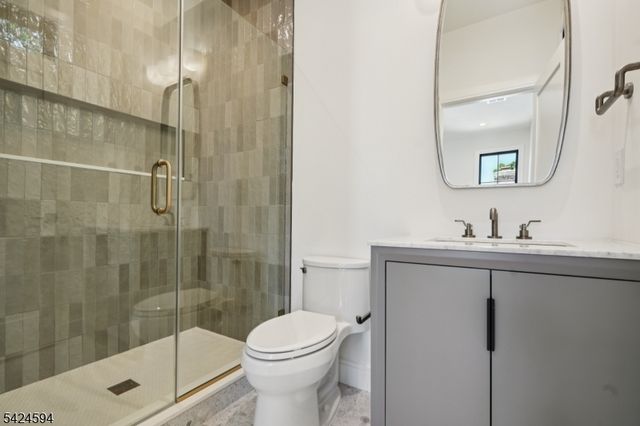 62 Albright Cir, Madison Boro, NJ 07940