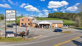 14189 Franklin ST, Ferrum, VA 24088