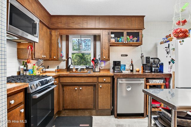 2900 Brices Creek Road, New Bern, NC 28562